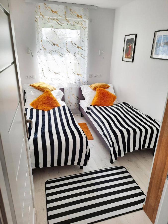 Apartament Amber Comfort Z Prywatnym Miejscem Parkingowym Kolobrzeg Exterior photo